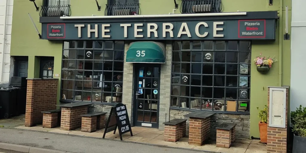 the_terrace_hayle_restaurant_hero_2000px